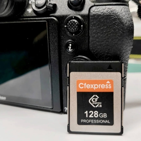 CFexpress Typ B 128 GB CFE-Speicherkarte XQD