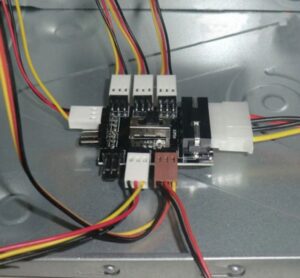 SATA zu 8 x 3Pin Ventilator NABE - Image 8