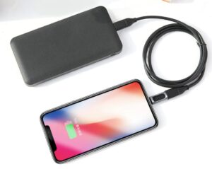 iPhone USB-C-auf-Lightning-Adapter - Image 3