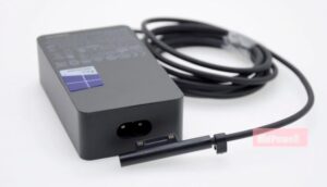 Microsoft Surface Book 1706 Ladegerät - Image 4