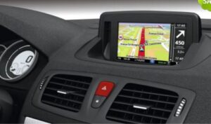 RENAULT TOMTOM 2025 CARMINAT LIVE NAVIGATION SD-KARTE - Image 4