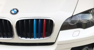 BMW X6 E71 E72 Frontgrillverkleidung - Image 7