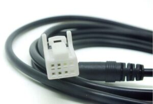 Suzuki AUX-Kabeladapter - Image 4