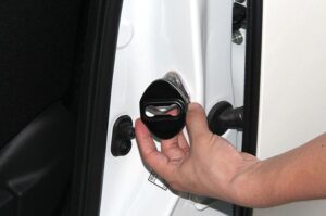 Renault 4 X Türschlossabdeckung - Image 12