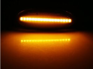 Nissan Blinkerleuchte E-Prüfz. - Image 8