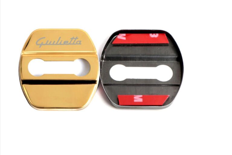 Interieur - Alfa Romeo Giulietta Embleme Zubehör | RM-ONLINE Interieur - Alfa Romeo Giulietta Embleme Zubehör