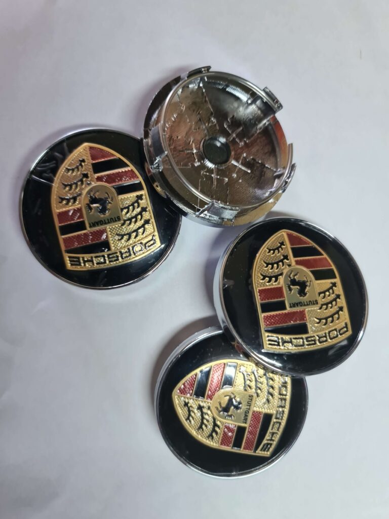 Emblem + Radmittenkappe - porsche 60mm Nabenkappen schwatz
