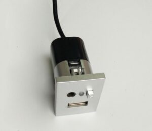 Ford Focus 2 in 1 AUX USB Schnittstellen - Image 6