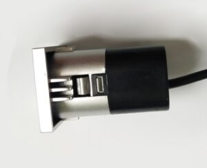 Ford Focus 2 in 1 AUX USB Schnittstellen - Image 9