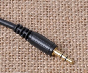 Mazda 2,3,5,6 Aux Kabel - Image 3