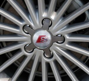 Audi 4 X Radnabenabdeckkappen - Image 4