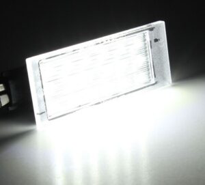 Renault White LED Anzahl Kennzeichenbele - Image 4