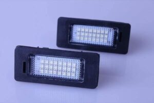 BMW e60 Kennzeichenleuchte - Image 12