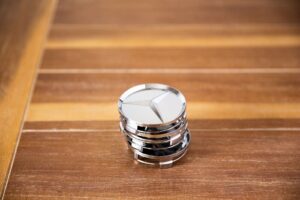 Benz 4X GLÄNZEND CHROM 75MM - Image 4