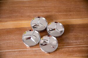 Benz 4X GLÄNZEND CHROM 75MM